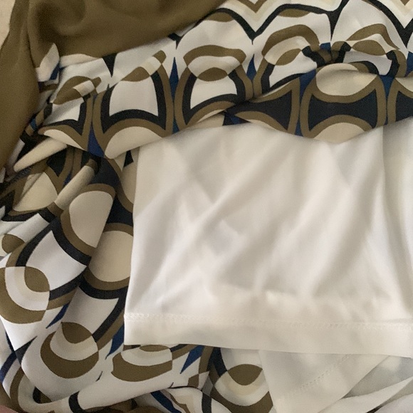 H and M Abstract patterned midi skirt - Picture 6 of 8